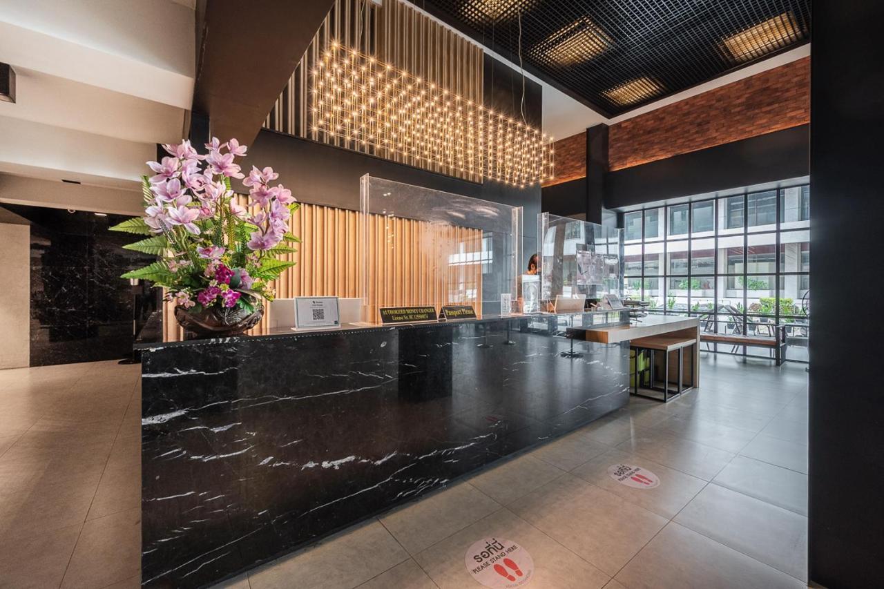 Loft Bangkok Hotel - SHA Extra Plus Kültér fotó