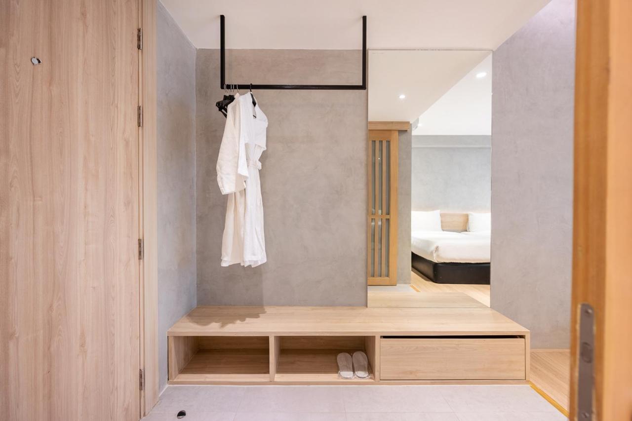 Loft Bangkok Hotel - SHA Extra Plus Kültér fotó