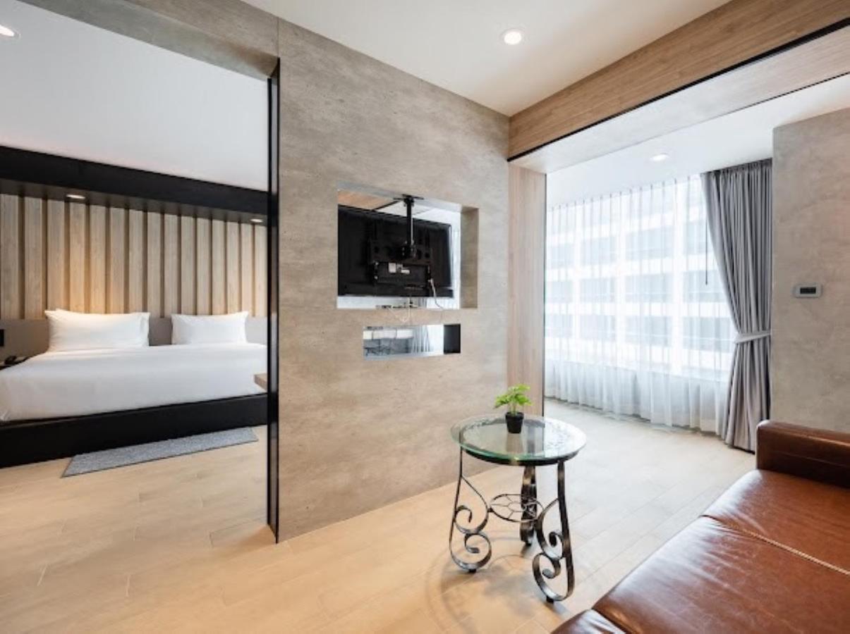 Loft Bangkok Hotel - SHA Extra Plus Kültér fotó