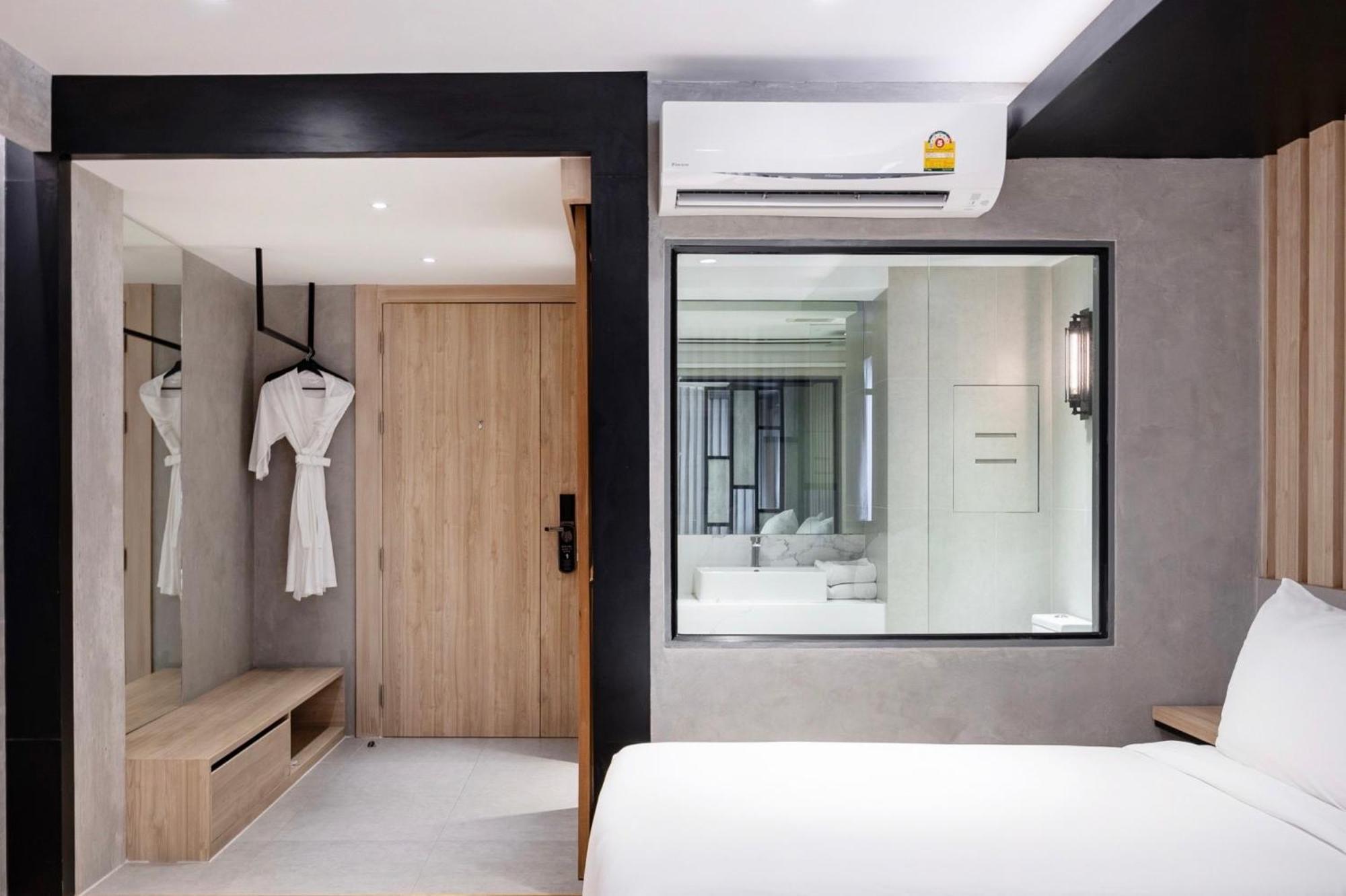 Loft Bangkok Hotel - SHA Extra Plus Kültér fotó